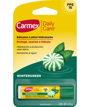 Cargar imagen en el visor de la galería, Carmex Wintergreen Barra - Bálsamo Labial
